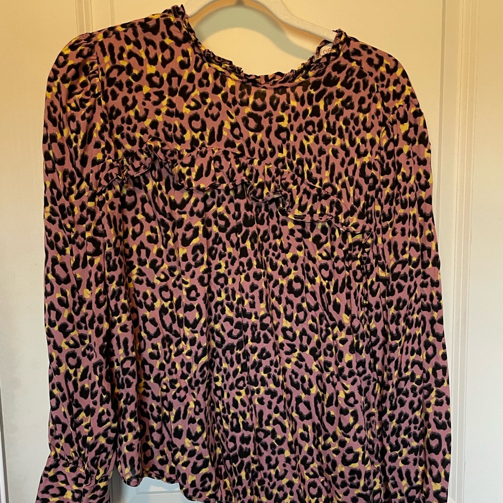 Loft print ruffle blouse
